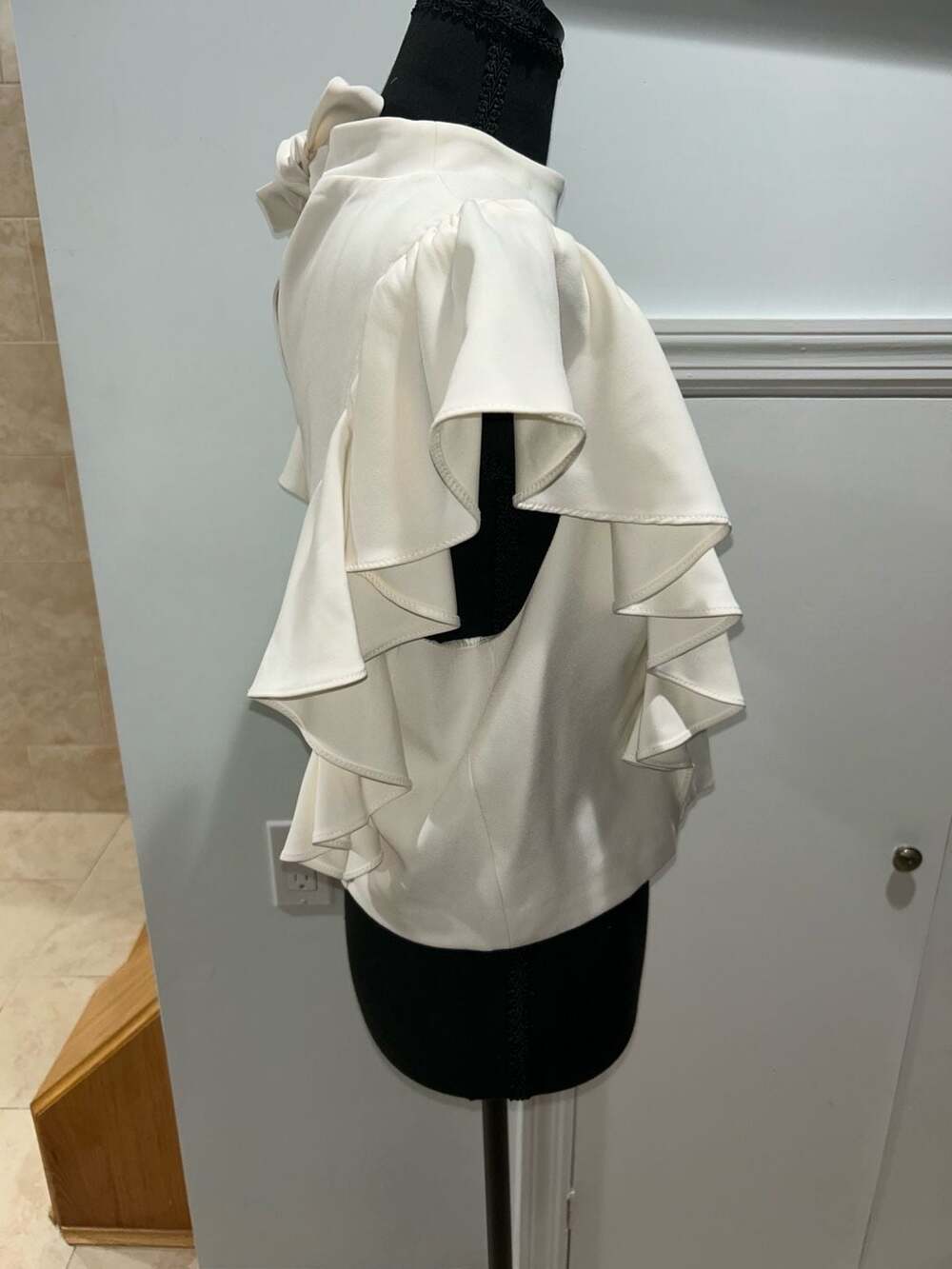 Ivory Frill High Neck Ruffle Top - Picture 2 of 4
